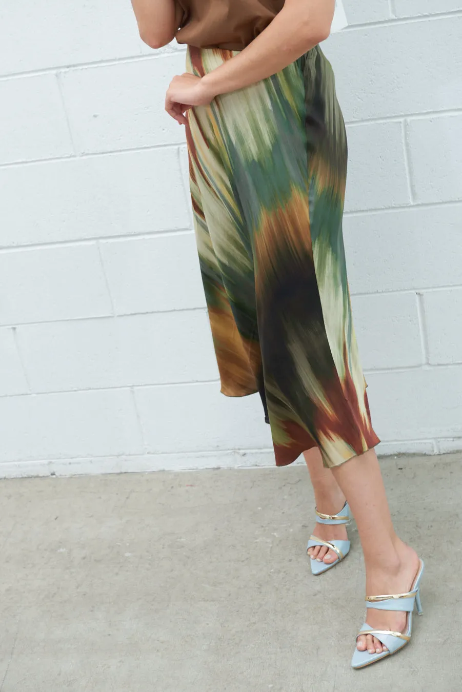 Abstract print A-line midi skirt wholesale