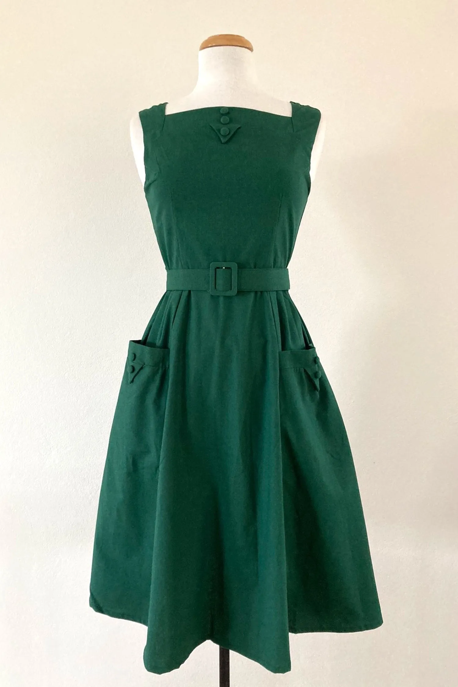 Bee Green Linen Dress