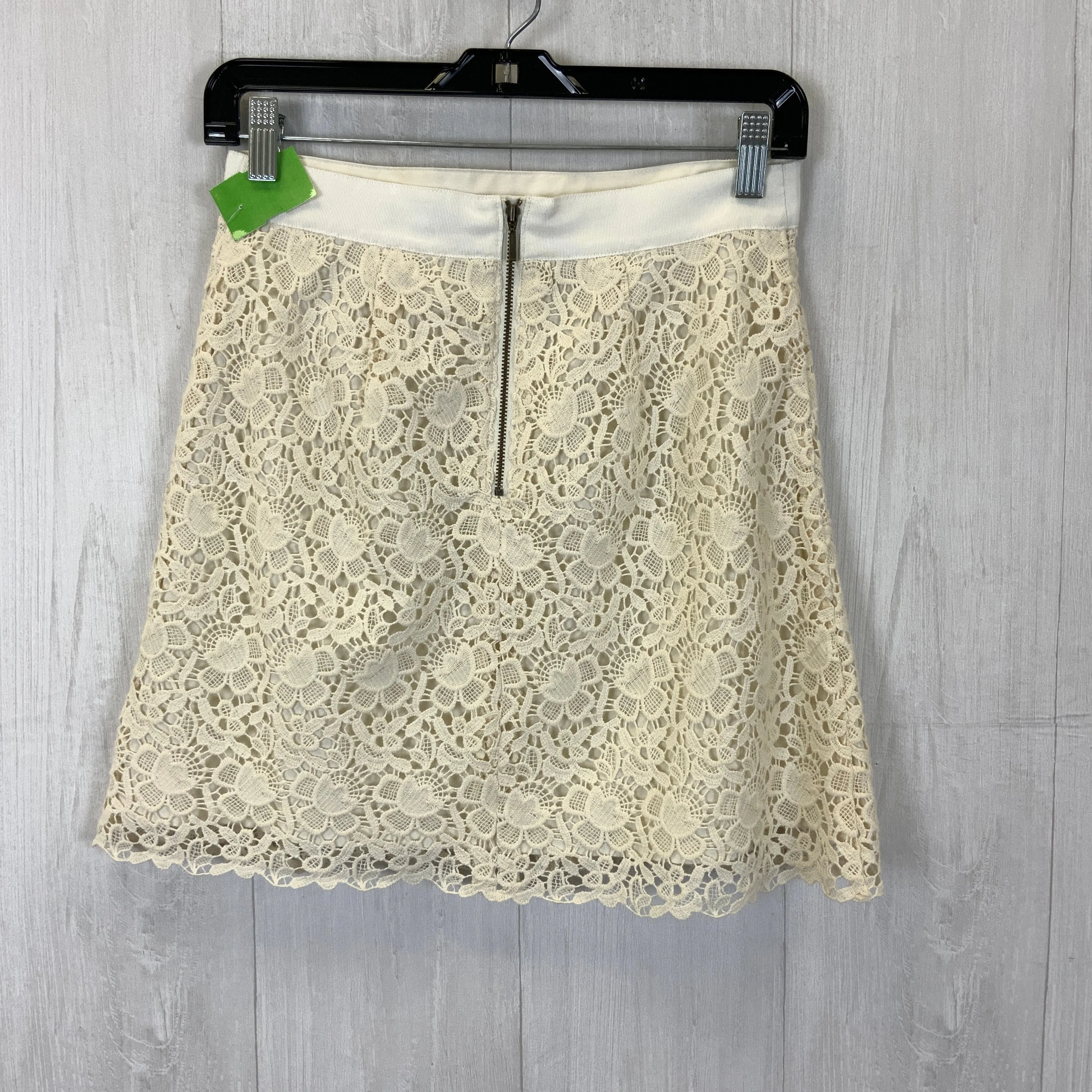 Cream Skirt Mini & Short Loft, Size Xs