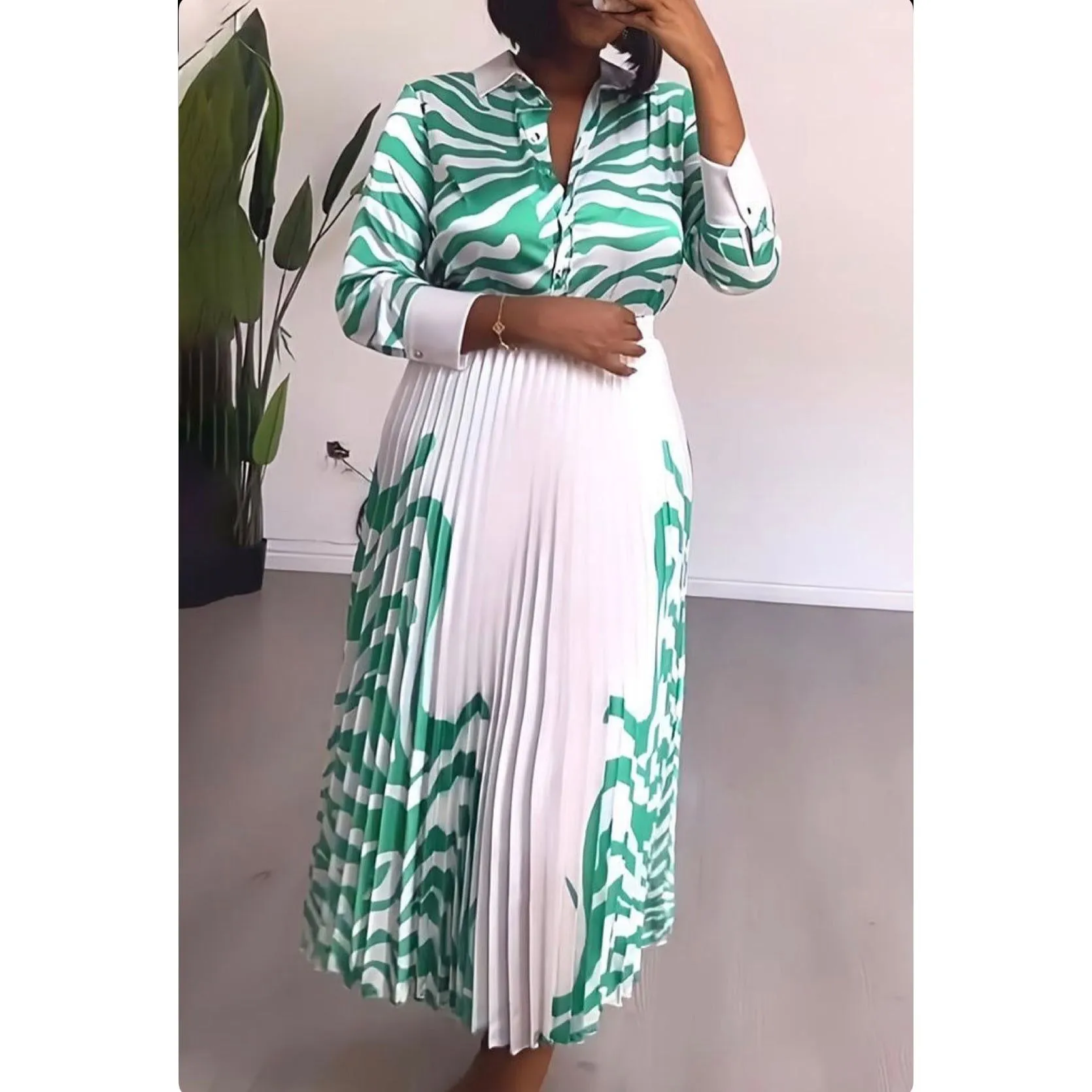 Dashiki Print Pleated Skirt and Shirt Set