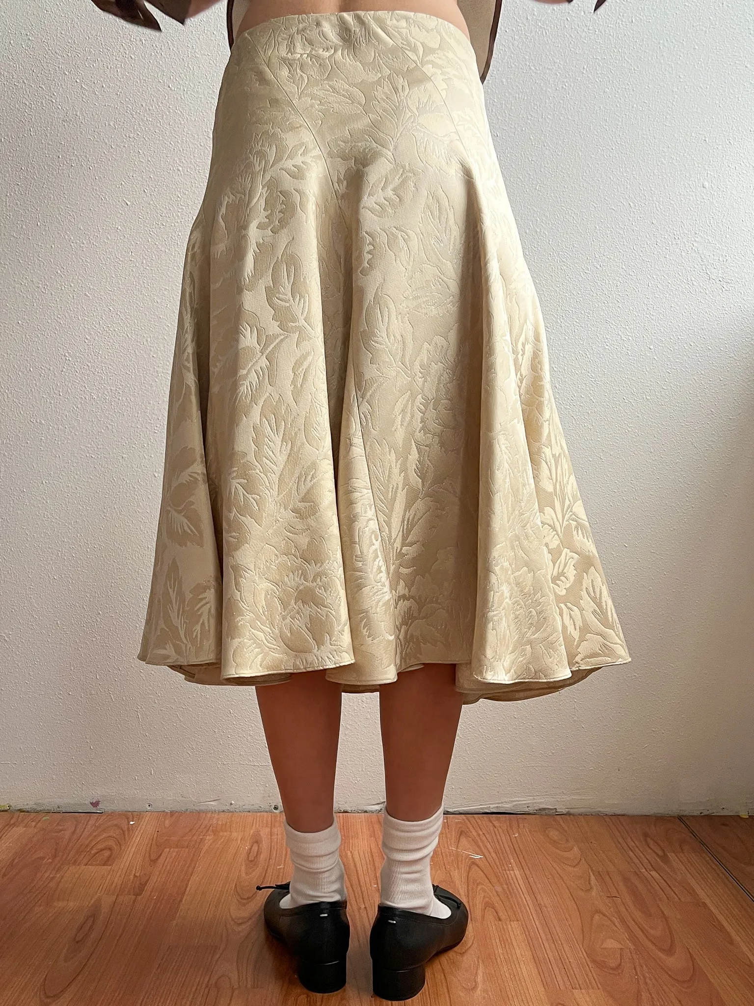 Donna Karan Cream Brocade Skirt (S)