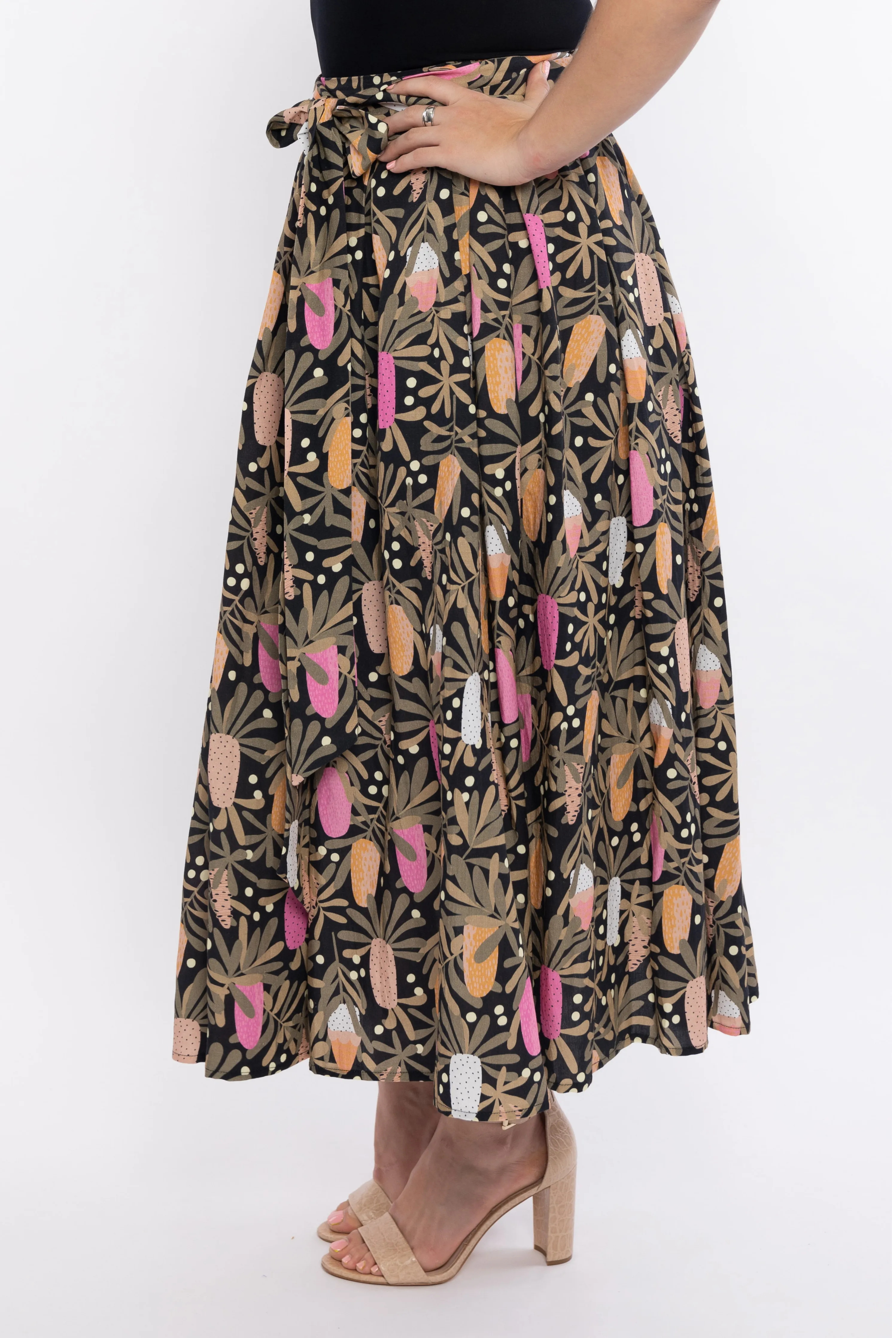 FINAL SALE Twirl Tie Skirt in Banksia