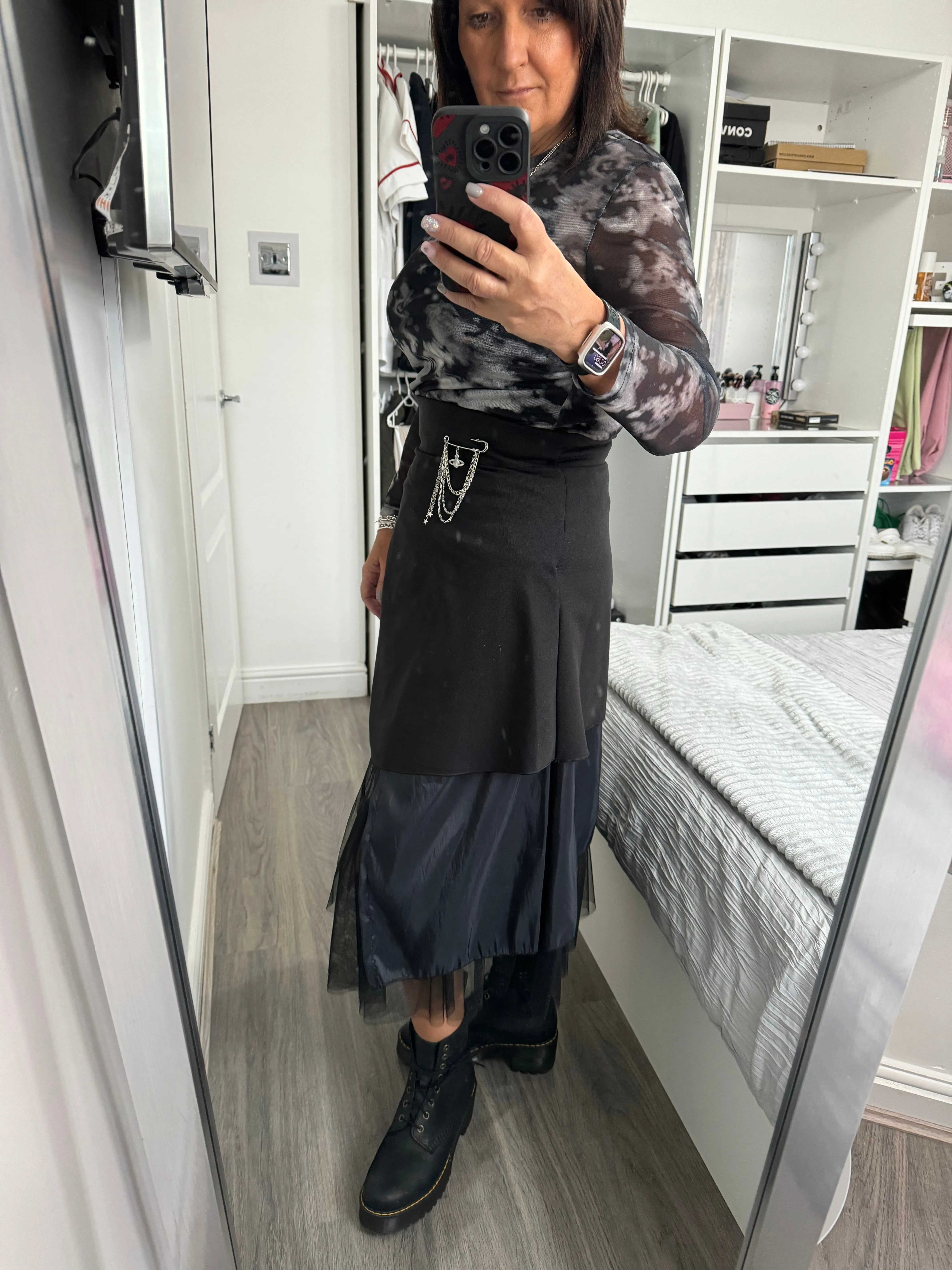 ID layered Skirt