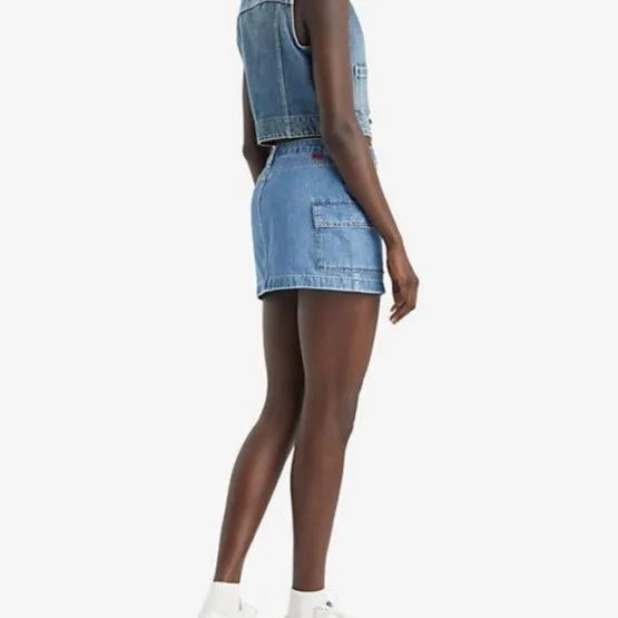 Levi's Mini Cargo Skirt No Regrets