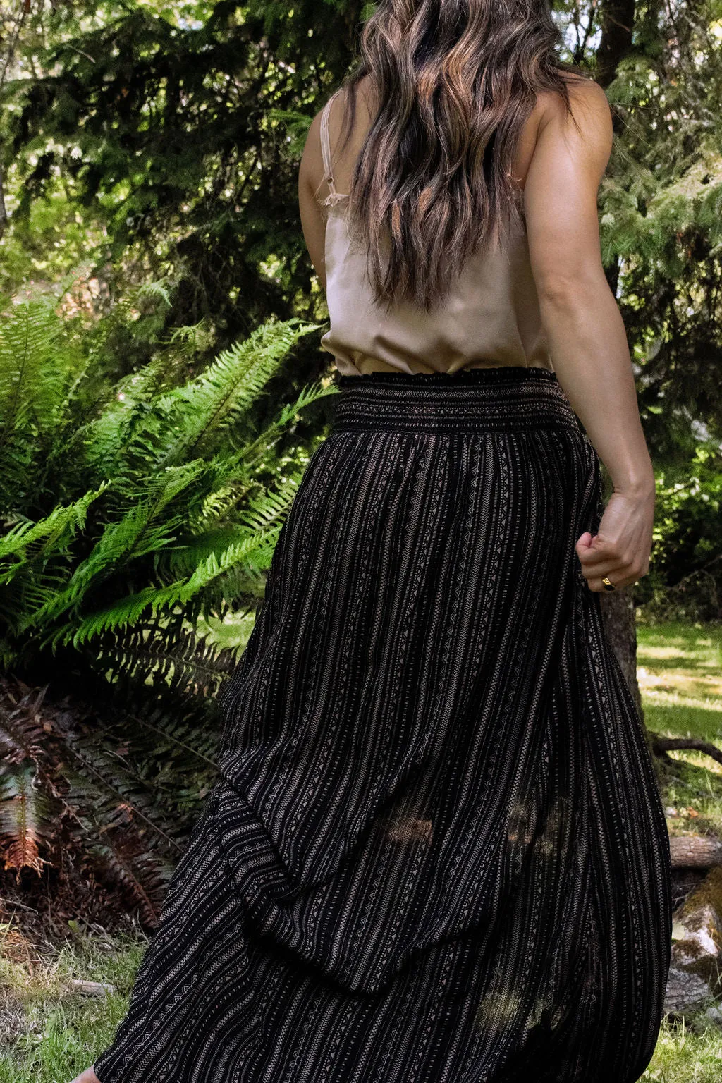 Maze Skirt - Black Labyrinth Print