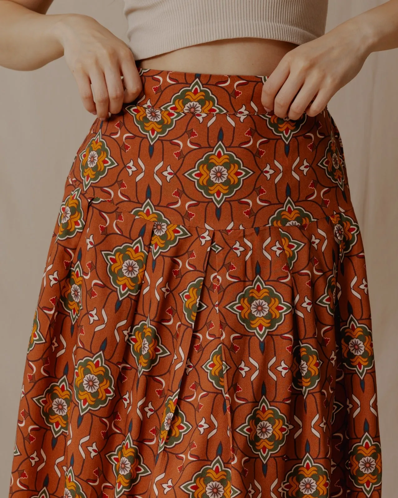 Suri Midi Skirt In Cinnamon