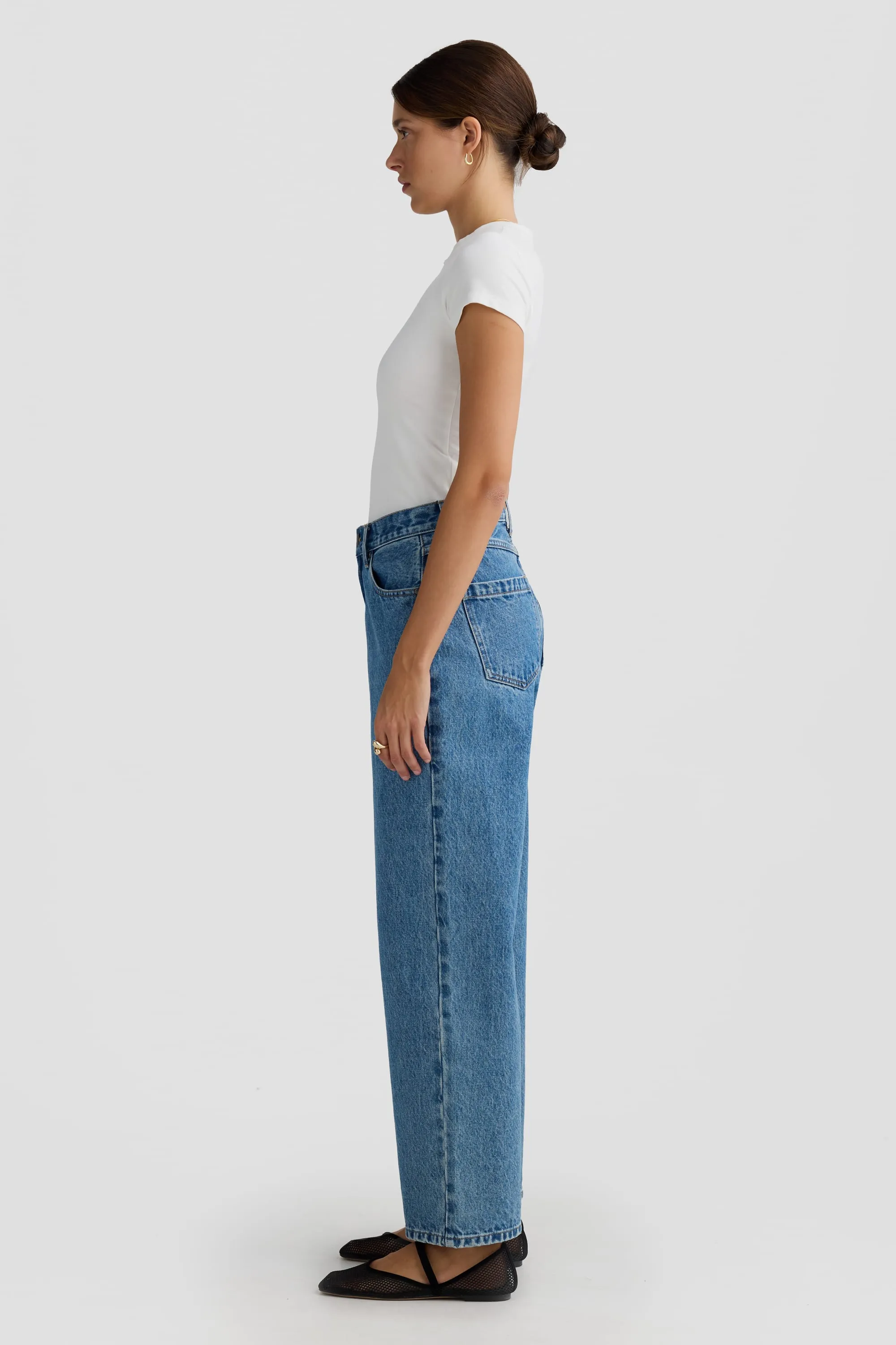 Willow Denim Relaxed Jean Mid Blue