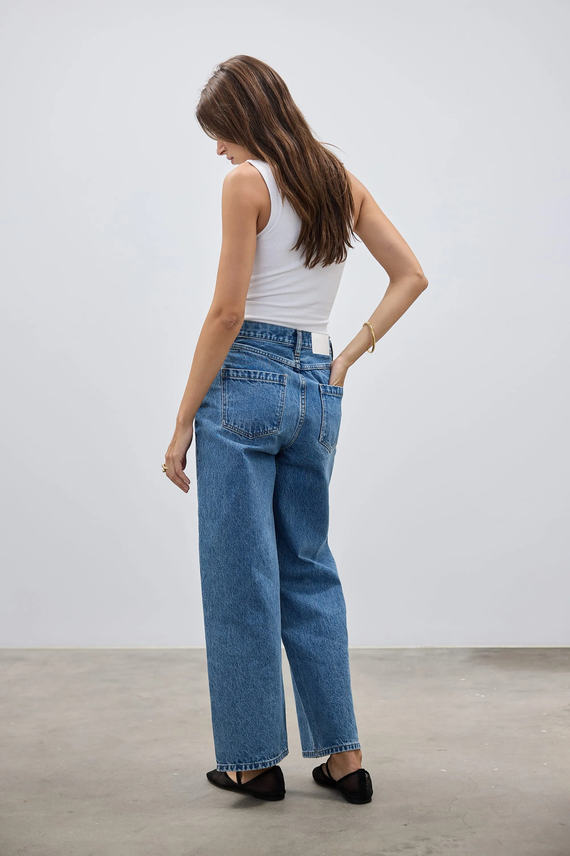 Willow Denim Relaxed Jean Mid Blue