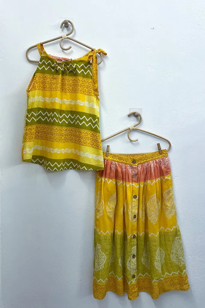 Yellow & Green Chevron Paisley Tie-Neck Halter Top - M